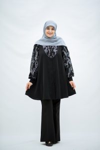 تونیک و عبای مهگل